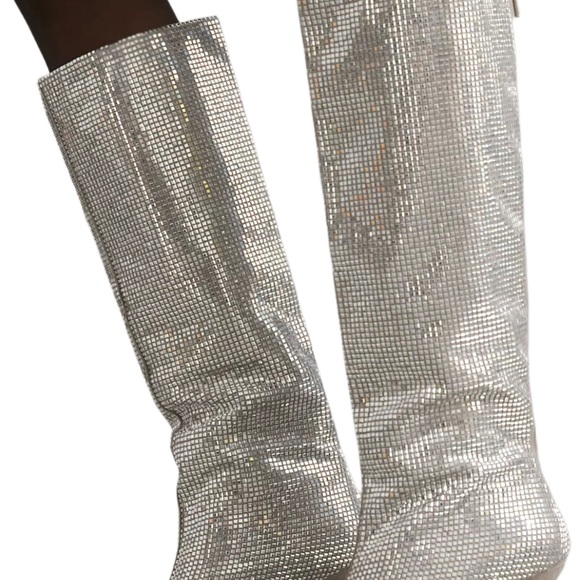 LOLA CRUZ ‘Mia Boots’ 🆕 Size 38. Fashion Ed fav! 🔥 NIB from Anthro. - Picture 3 of 7